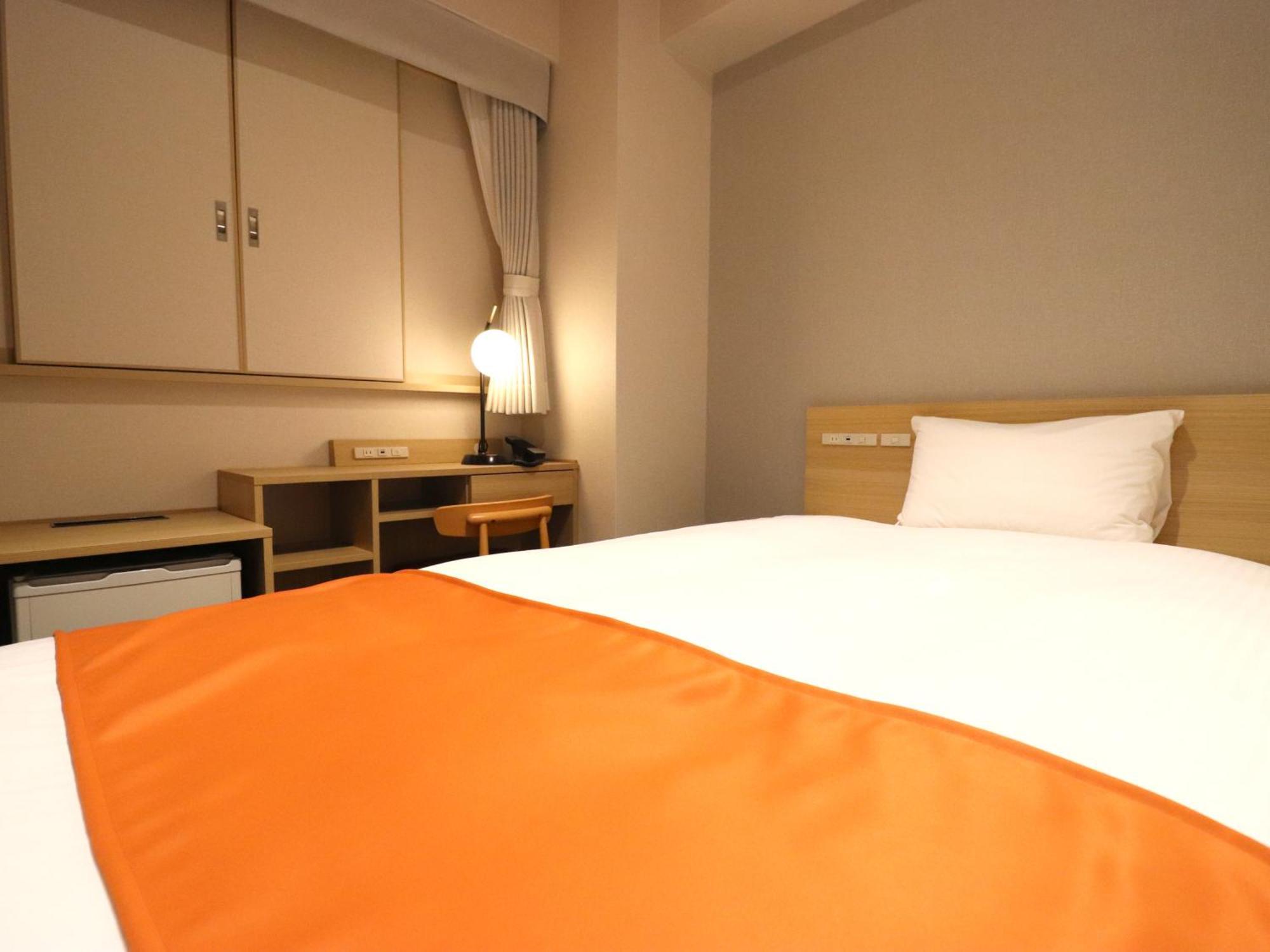Tokyo Inn, Tokyo